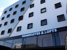 Homesuites Malecon，位于库利亚坎的酒店