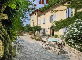 Gite des Carmes and Spa