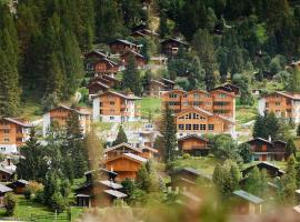 Reka-Feriendorf Zinal，位于琪纳尔的酒店