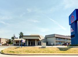 Motel 6-Mount Pleasant, TX，位于Mount Pleasant的酒店