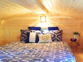 Leavenworth Camping Resort Tiny House Belle，位于莱文沃思的豪华帐篷营地