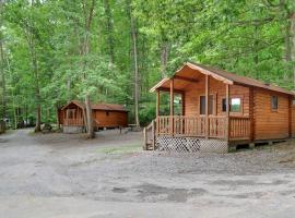 Sun Valley Campground Cottage 4，位于Maple Grove Park的露营地