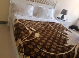 Guerrier de repos Hotel，位于卢本巴希的酒店