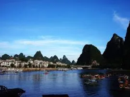 阳朔喜唐江景度假旅馆