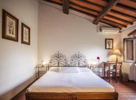 泰努塔伊尔布尔基奥酒店，位于因奇萨伊恩瓦尔达尔诺的酒店