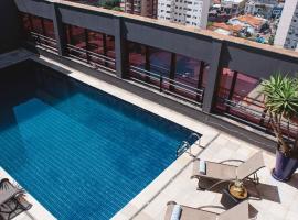 Hotel Golden Park Campinas Cambuí，位于坎皮纳斯的酒店