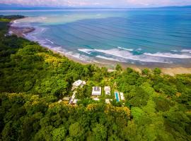 Blue Osa Beach Resort & Spa，位于希门尼斯港的酒店