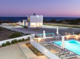 Aegean Horizon Beachfront Villas，位于根纳迪的酒店