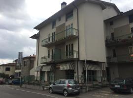 Albergo Ristorante Taverna dalla "Lisina"，位于圣塞波尔克罗的酒店