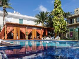 维奇诺阿尔玛乐酒店，位于瓜鲁雅的酒店