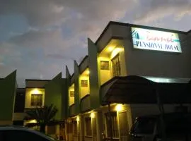 丹内尔潘系娜内酒店