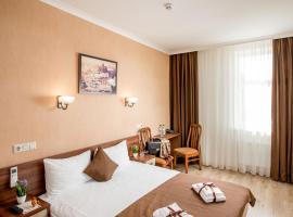 Hotel&SPA Pysanka, Готель Писанка, 3 сауни та джакузі - індивідуальний відпочинок у СПА，位于利沃夫的酒店