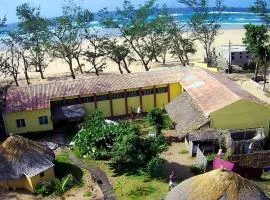 Pariango Beach Motel