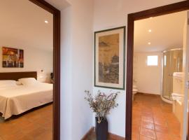 Hotel Cal Naudi，位于莱斯卡瑟斯-达尔卡纳的酒店