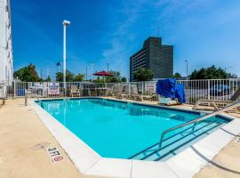 Motel 6-Fort Mill, SC - Charlotte，位于米尔堡的酒店
