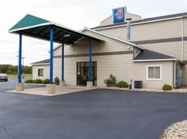 Motel 6-Baraboo, WI - Lake Delton-Wisconsin Dells，位于巴拉布的酒店