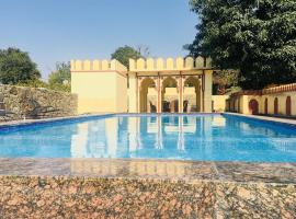 Sajjan Bagh A-Heritage Resort，位于布什格尔的度假村