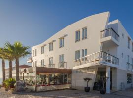 马雷塔海滩 - 精品住宿&早餐酒店，位于萨格里什的酒店