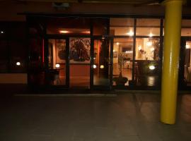Hotel Russian King，位于特尔戈维什特的酒店