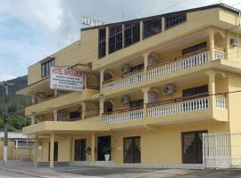 Hotel Imperador Caldas，位于圣阿马鲁-达因佩拉特里斯的酒店