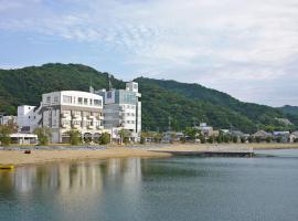 汉娜斯百吉日式旅馆，位于小滨市的酒店