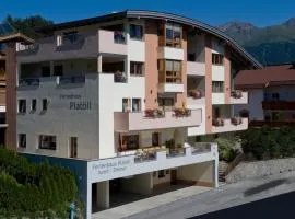 Platöll Homes