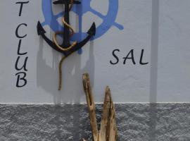 Yacht Club Sal，位于Palmeira的酒店