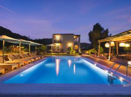 Anemoessa Luxury Villas，位于Ikaria Island National Airport Ikaros机场 - JIK附近的酒店