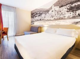 B&B HOTEL Girona 3，位于萨尔特埃斯帕吉尔购物中心附近的酒店