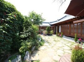 索里朴恩格恩旅馆，位于全州市的酒店