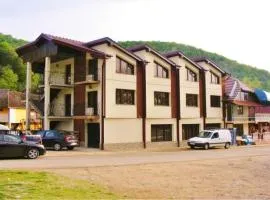 Pensiunea Mirela Peștera Urșilor