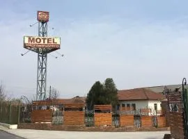 Motel Kilometrul Zero