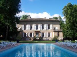 Domaine Saint Martin de Ronsac，位于Sainte-Foy-dʼAigrefeuille的酒店