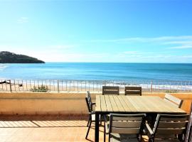 Albatros，位于卡波利韦里的公寓式酒店