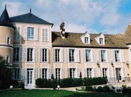 Hotel Saint Laurent，位于蒙福尔拉莫里的酒店