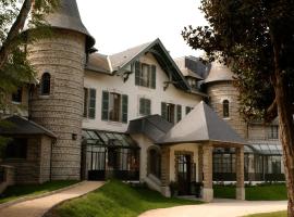 Hôtel Villa Navarre，位于波城的酒店