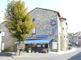 蓬维厄餐厅酒店