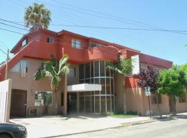 Hotel Palmeras，位于基约塔的酒店