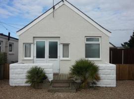 Beach Cottage，位于Jaywick Sands的酒店