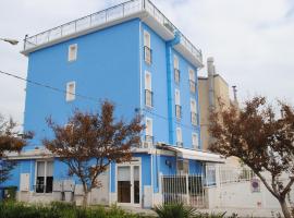 Hotel Eden，位于利多迪费尔莫的酒店