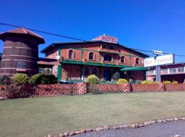 Hotel Blumenpark，位于Rio Negro的酒店