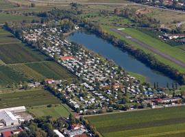 KNAUS Campingpark Bad Dürkheim，位于巴特迪克海姆的酒店