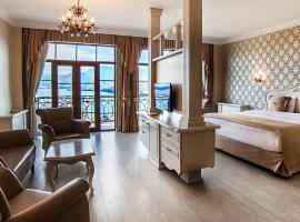 阿德麦拉酒店，位于巴统的酒店