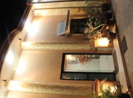Hotel Simpang Empat，位于Manggar的酒店