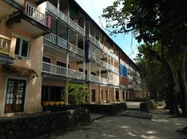 Carita Beachside Condo，位于卡里塔的分契式公寓