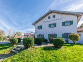 Coffee Fellows Hotel Irschenberg Süd,位于埃尔森贝格的酒店