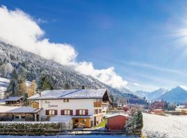 "Haus Berktold" - Annehmlichkeiten von 4-Sterne Familien-und Wellnesshotel Viktoria können mitbenutzt werden，位于奥伯斯特多夫的酒店