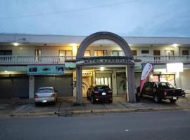Hotel Mundiplaza，位于尼科亚的酒店