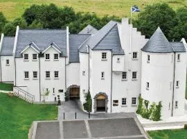 Glenskirlie Castle Hotel