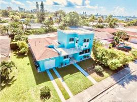 Blue House Miami，位于迈阿密海滩的民宿